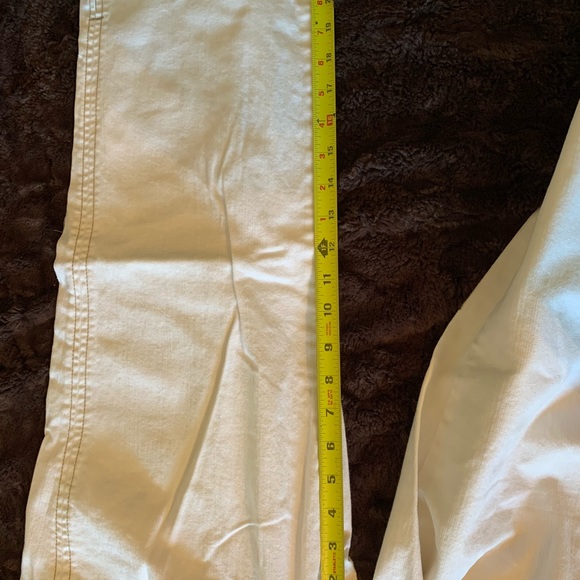 CHEROKEE | Capris white denim jean,fabric tie belt,back pockets,accent stitching - Picture 6 of 11